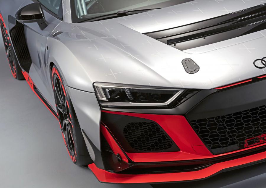 Детали экстерьера Audi R8 LMS GT4 2019 года  (фото 6 из 37)